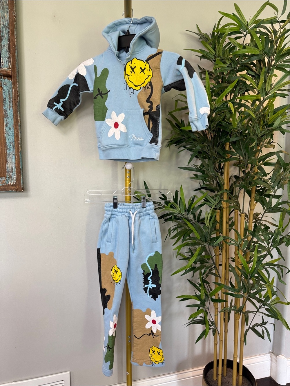 Sky Blue Graphic Hoodie & Jogger Set with Smiley and Daisy Motifs